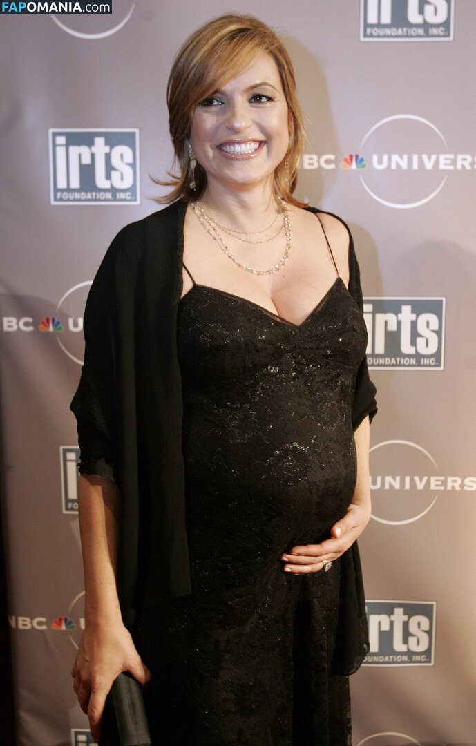 Mariska Hargitay / therealmariskahargitay Meztelen OnlyFans  Kikerült fotó #38