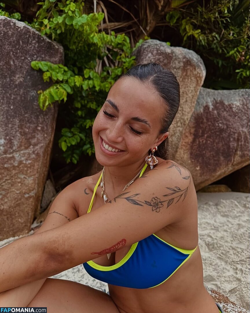 Martina Catini / MartinaCatini2 / Martu Catini / https: / marttucatini Meztelen OnlyFans  Kikerült fotó #3