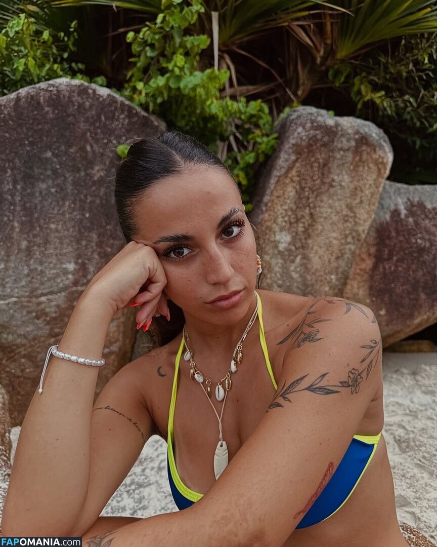 Martina Catini / MartinaCatini2 / Martu Catini / https: / marttucatini Meztelen OnlyFans  Kikerült fotó #4