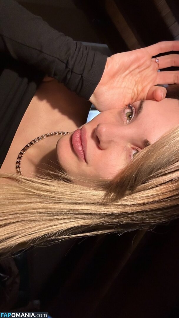 Martina Ragozza / https: / martinaragozza Meztelen OnlyFans  Kikerült fotó #2