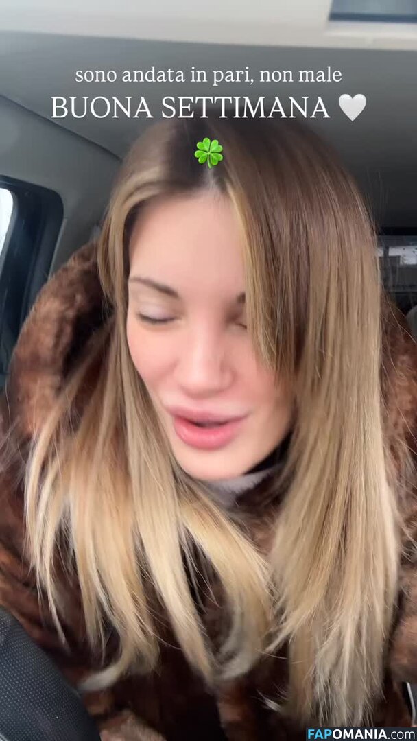 Martina Ragozza / https: / martinaragozza Meztelen OnlyFans  Kikerült fotó #5