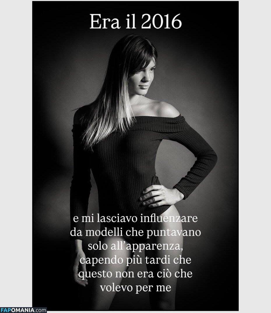 Martina Ragozza / https: / martinaragozza Meztelen OnlyFans  Kikerült fotó #9