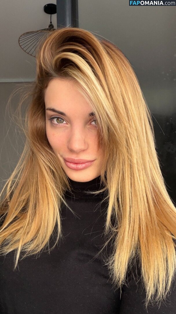 Martina Ragozza / https: / martinaragozza Meztelen OnlyFans  Kikerült fotó #19