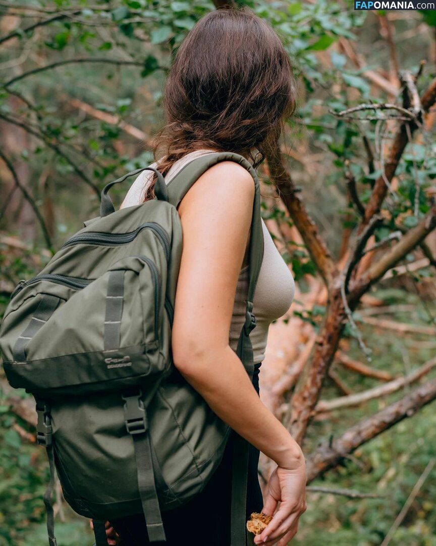 Marusya Shiklina / Marusya outdoors / marusya / marusya.shiklina Meztelen OnlyFans  Kikerült fotó #60