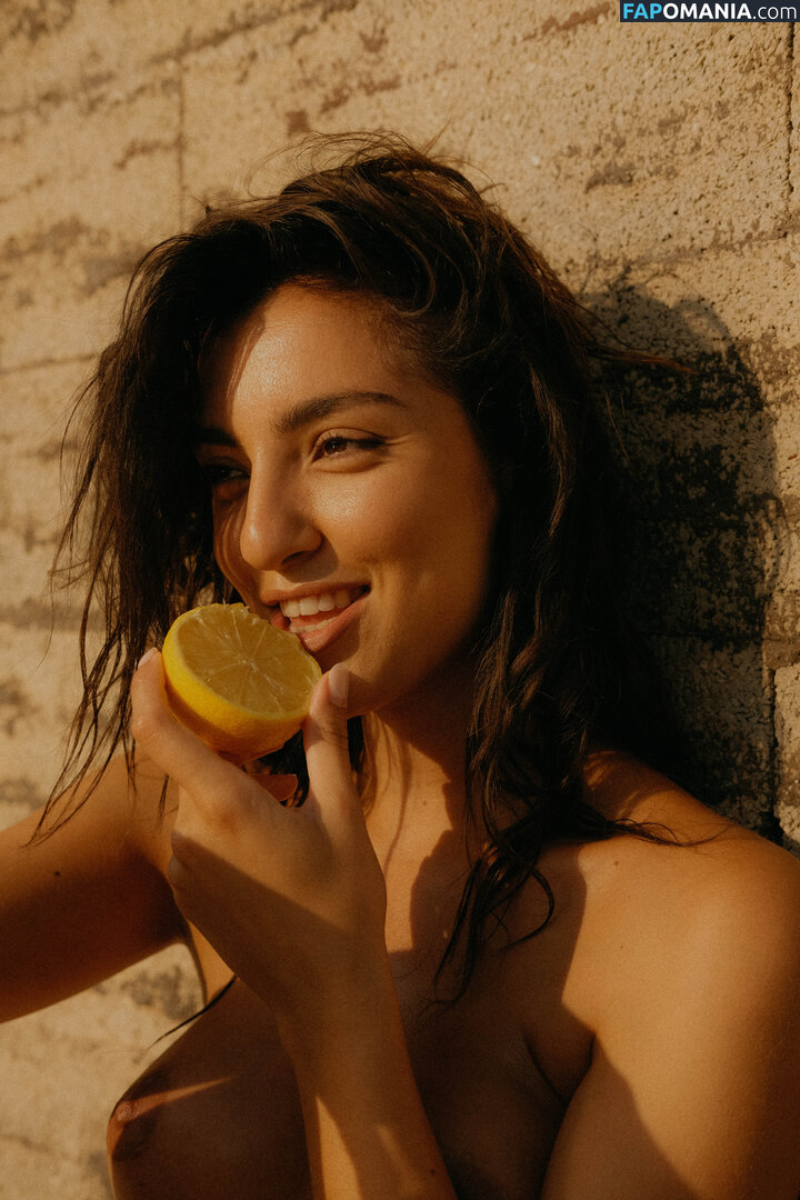 Mathilde Lasry / MathildeLsry / user Meztelen OnlyFans  Kikerült fotó #70