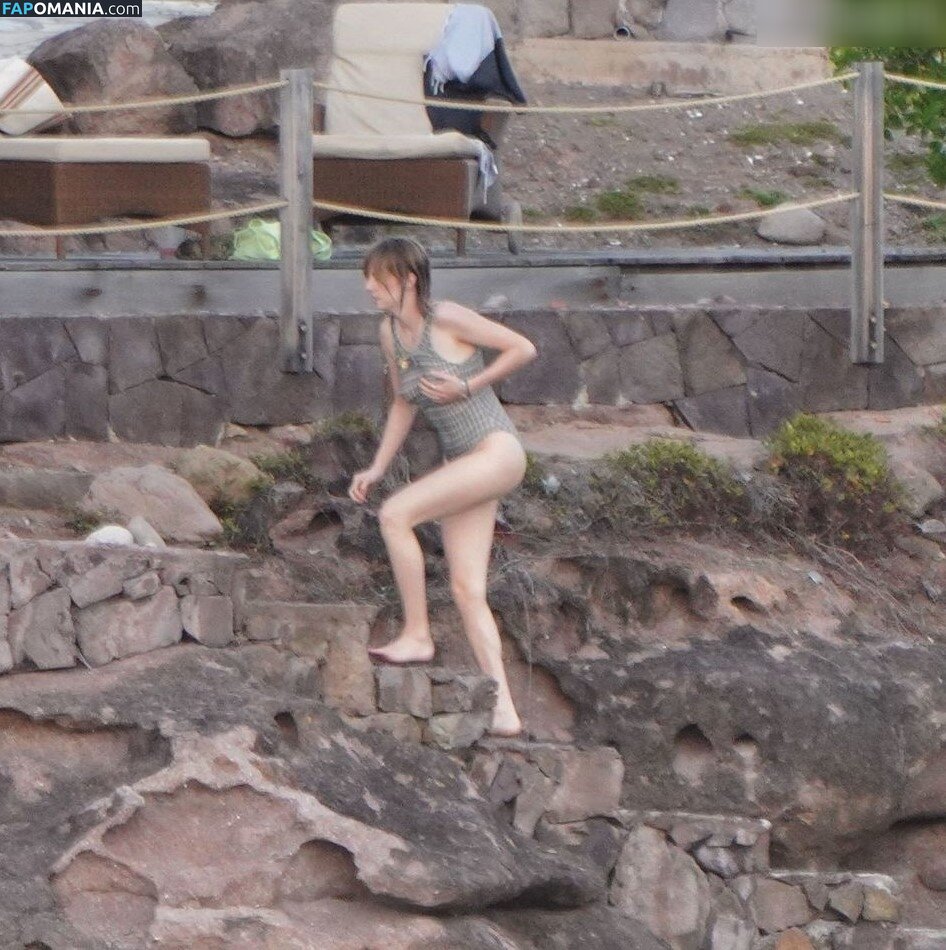 Maya Hawke / maya_hawke / neohawk2 Meztelen OnlyFans  Kikerült fotó #455