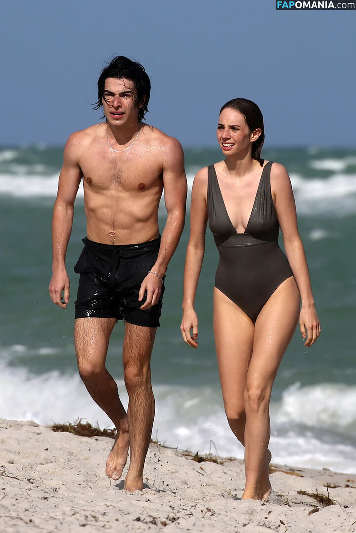 Maya Hawke / maya_hawke / neohawk2 Meztelen OnlyFans  Kikerült fotó #456