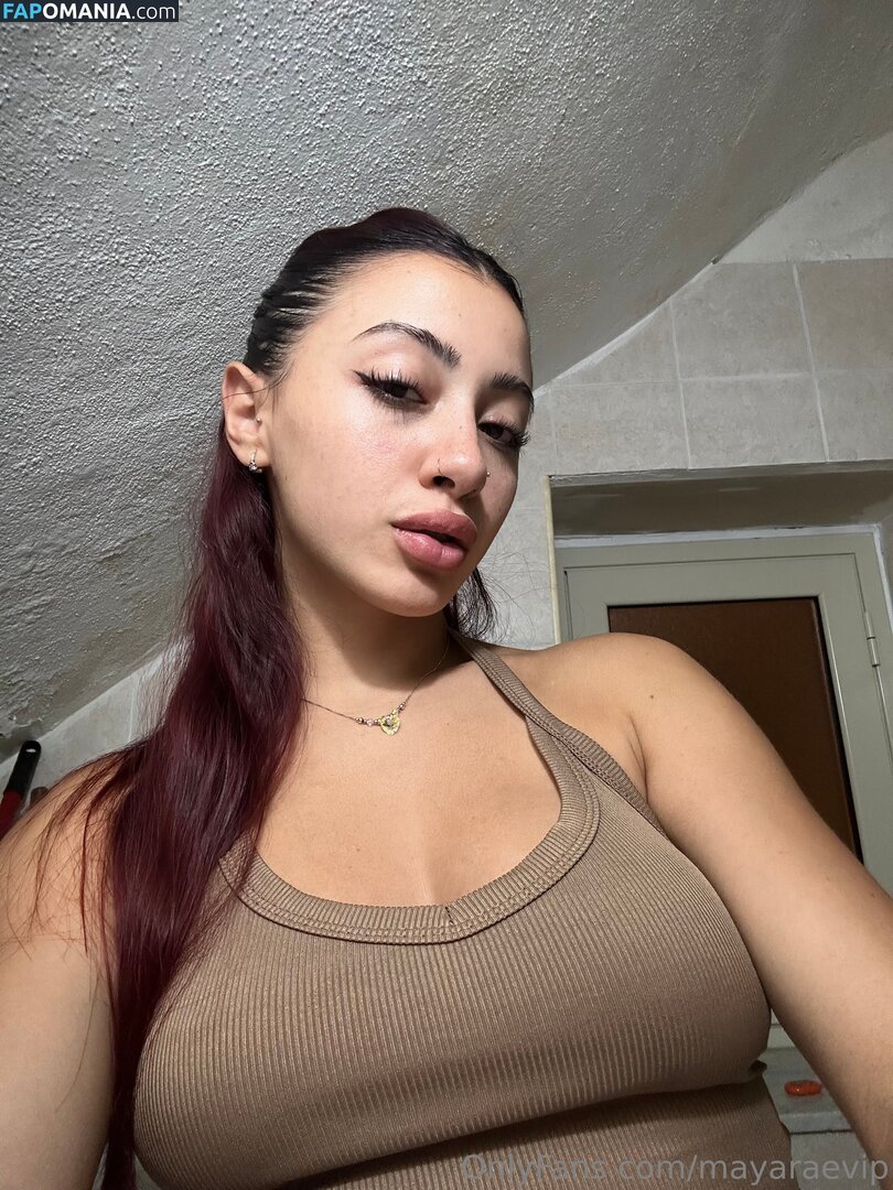isaswan11 / maya / mayaraaee / mayaraeee Meztelen OnlyFans  Kikerült fotó #18