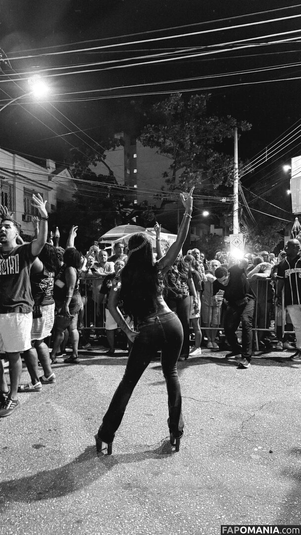 MC Rebecca / rebecca Meztelen OnlyFans  Kikerült fotó #1