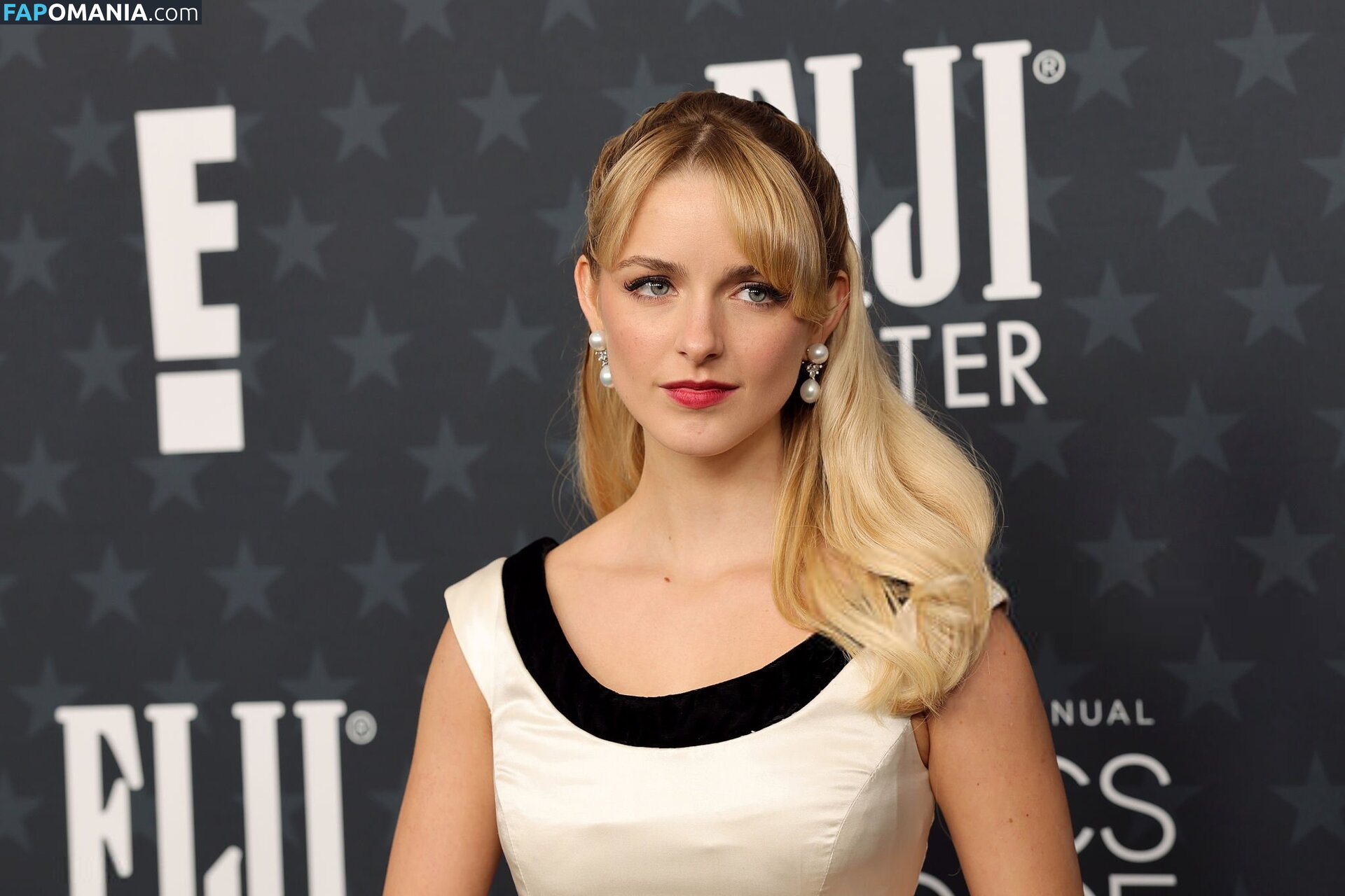 Mckenna Grace / mckennagrace / mckennagraceful Meztelen OnlyFans  Kikerült fotó #173