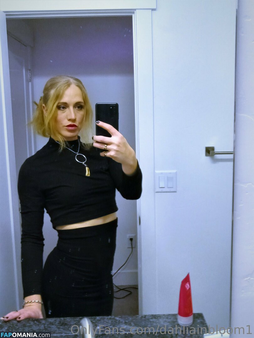 meddleblooms / minnablooms Meztelen OnlyFans  Kikerült fotó #35