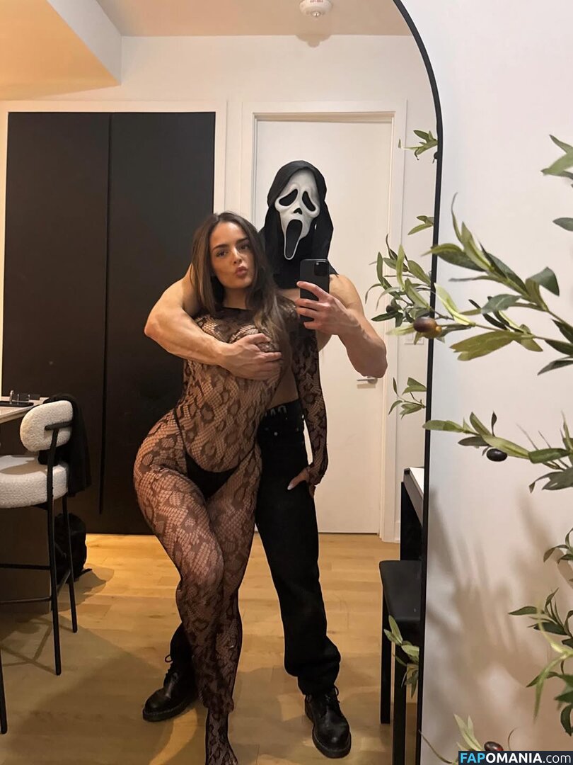Megane Belanger / mbelangerfrisina / megane__belanger Meztelen OnlyFans  Kikerült fotó #2