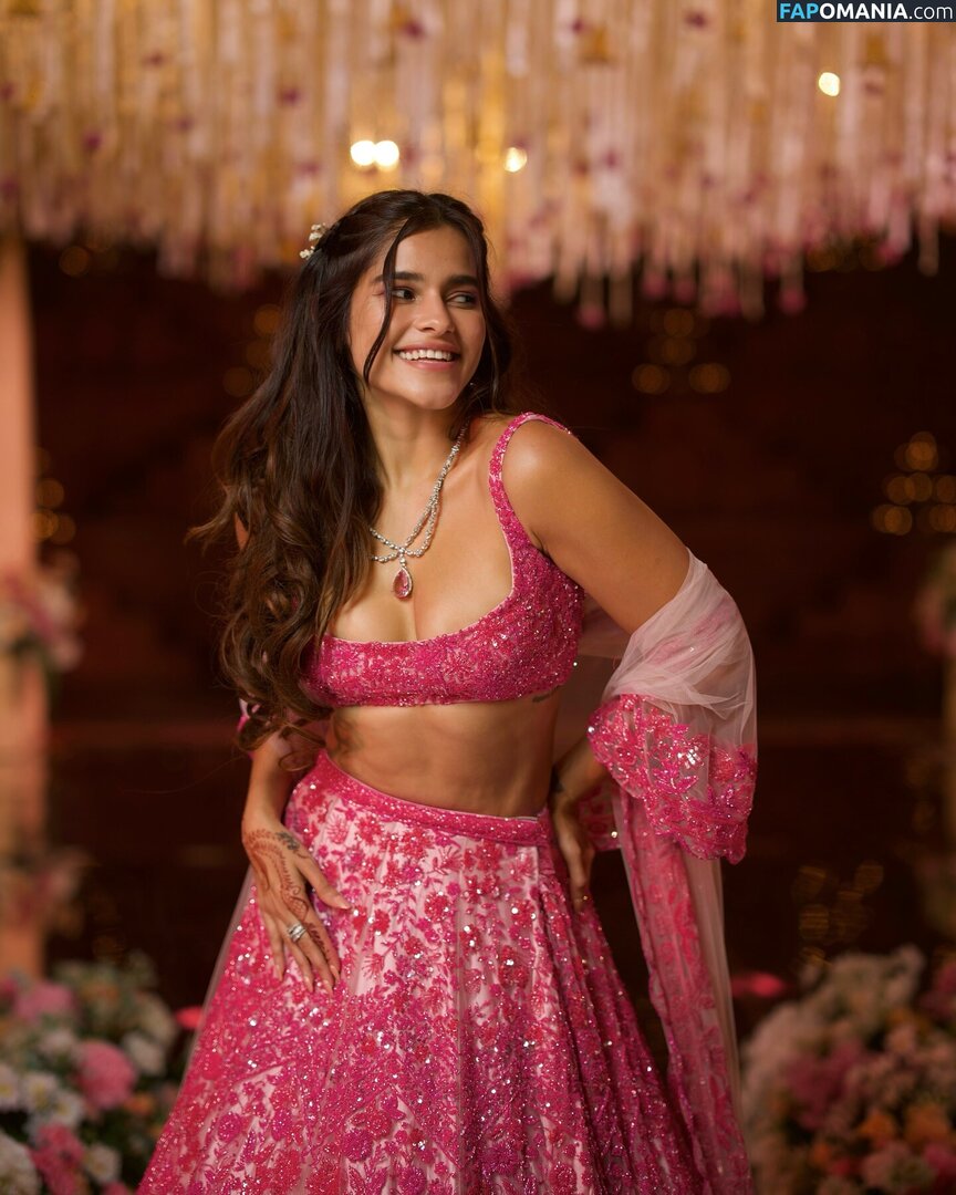Meghna Kaur / shetroublemaker Meztelen OnlyFans  Kikerült fotó #3