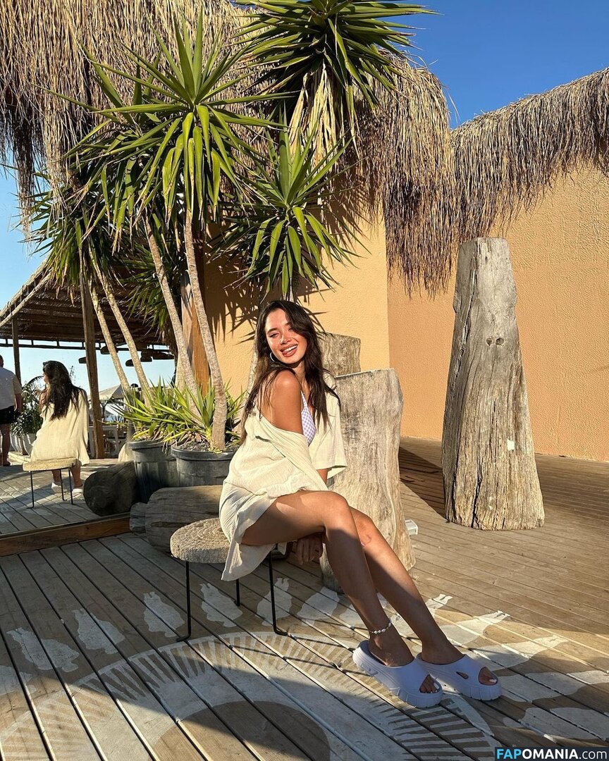 Merve Cin / atavratmiyav / atavrattmiyav / https: / mervecinn1 Meztelen OnlyFans  Kikerült fotó #2