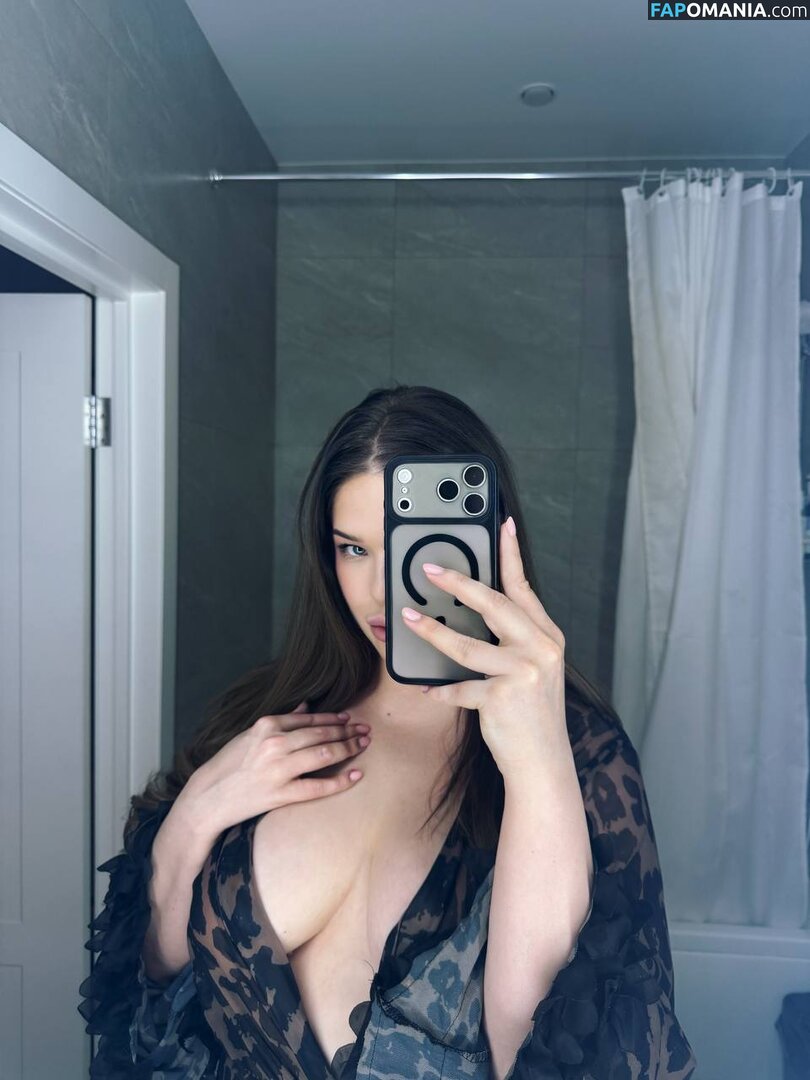 mi.saifutdinova / mi_saifutdinova / Мила Сайфутдинова Meztelen OnlyFans  Kikerült fotó #4
