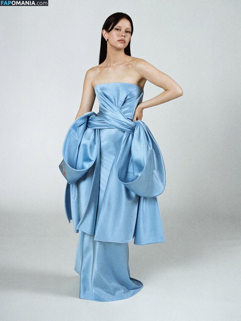 Mia Goth / goth.mia / officalmiagoth Meztelen OnlyFans  Kikerült fotó #126