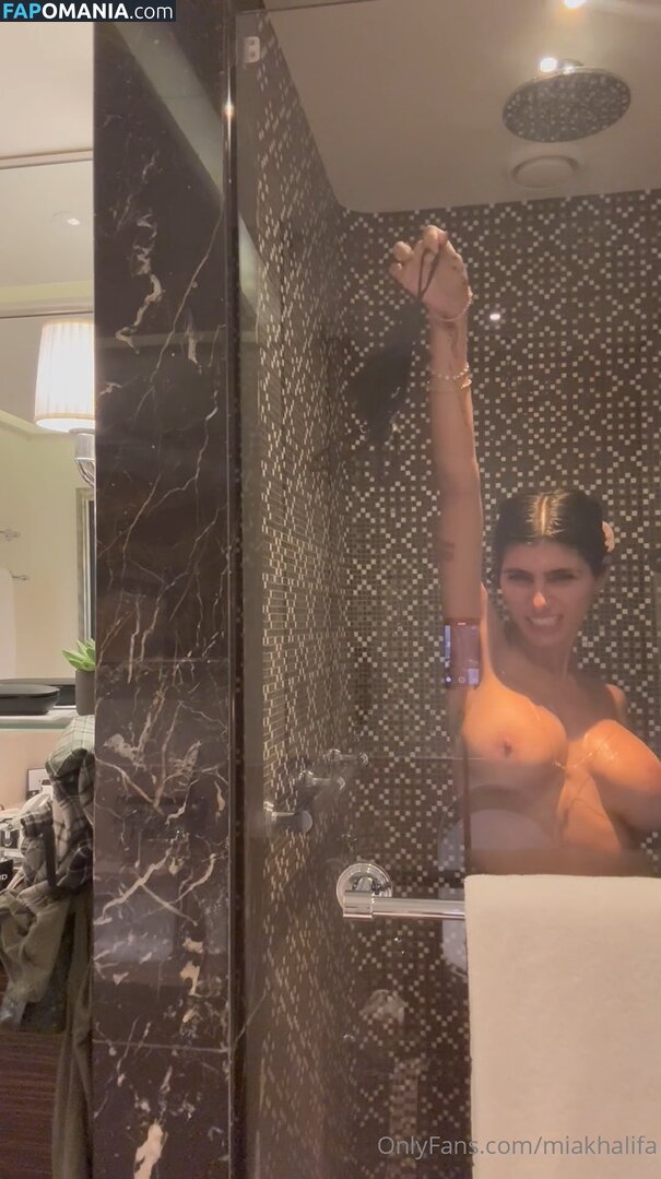 Mia Khalifa / miakhalifa Meztelen OnlyFans  Kikerült fotó #35
