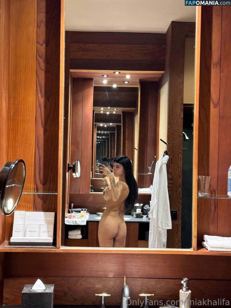 Mia Khalifa / miakhalifa Meztelen OnlyFans  Kikerült fotó #50