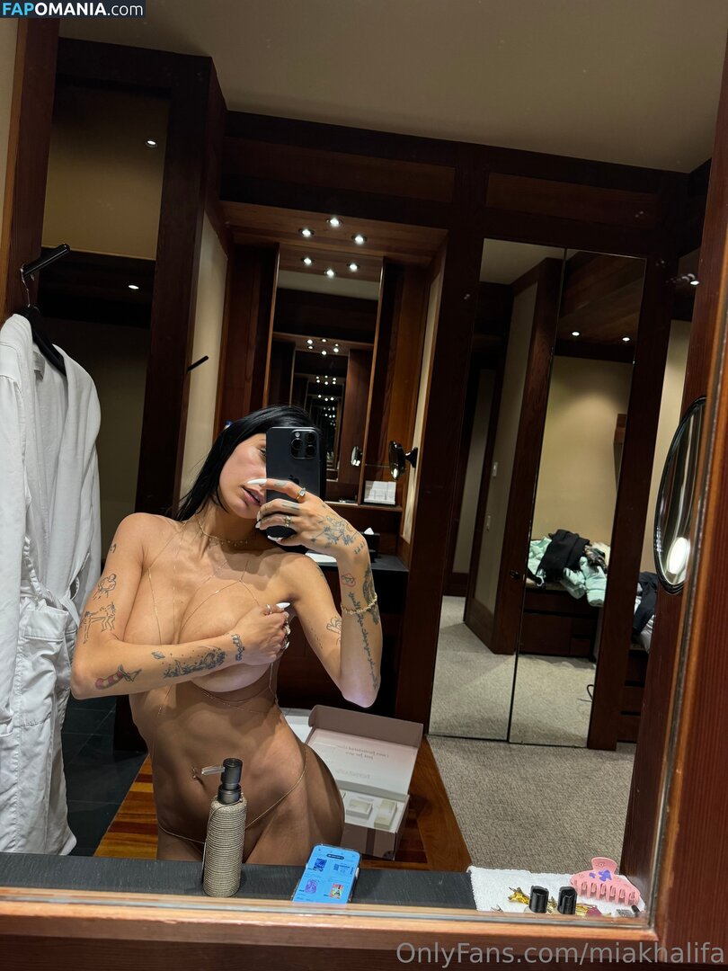 Mia Khalifa / miakhalifa Meztelen OnlyFans  Kikerült fotó #52