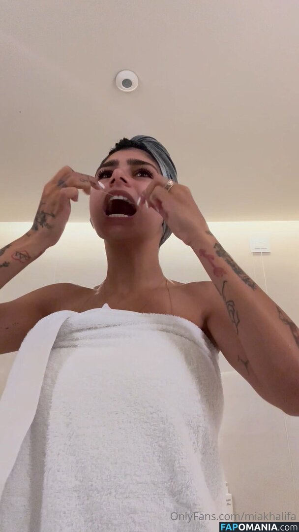 Mia Khalifa / miakhalifa Meztelen OnlyFans  Kikerült fotó #88