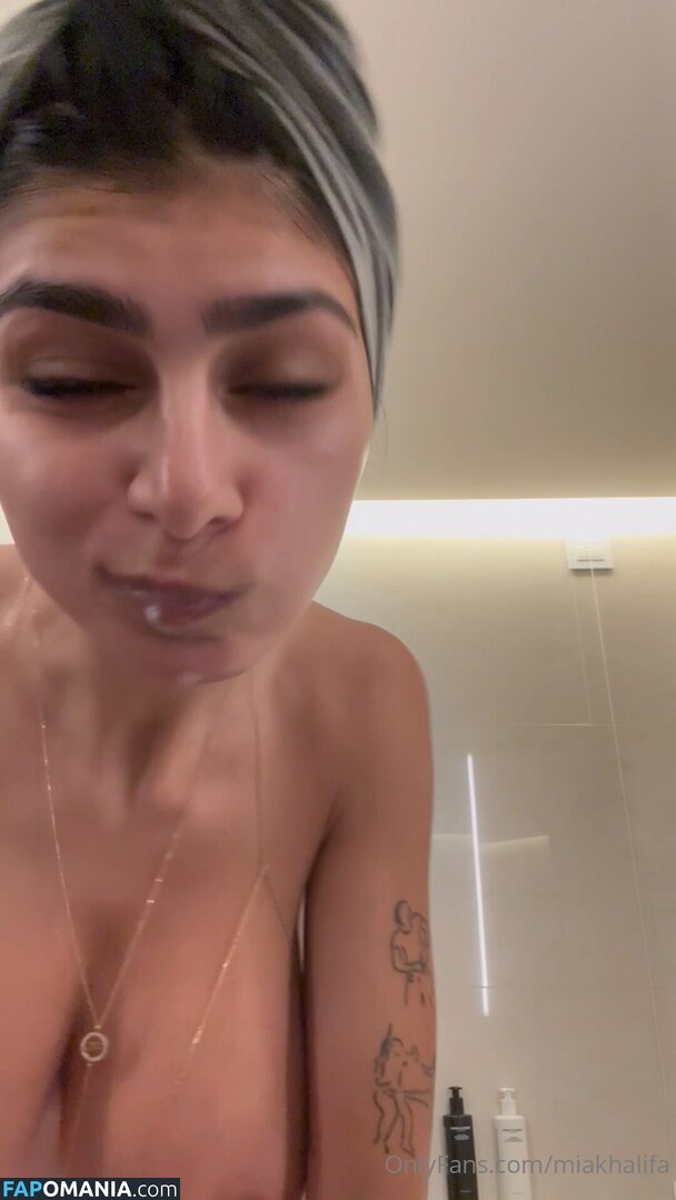 Mia Khalifa / miakhalifa Meztelen OnlyFans  Kikerült fotó #90