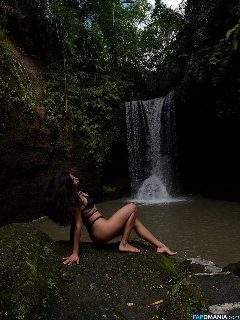 Michelle Andrade / https: / mish_andrade / mishvirmish Meztelen OnlyFans  Kikerült fotó #13