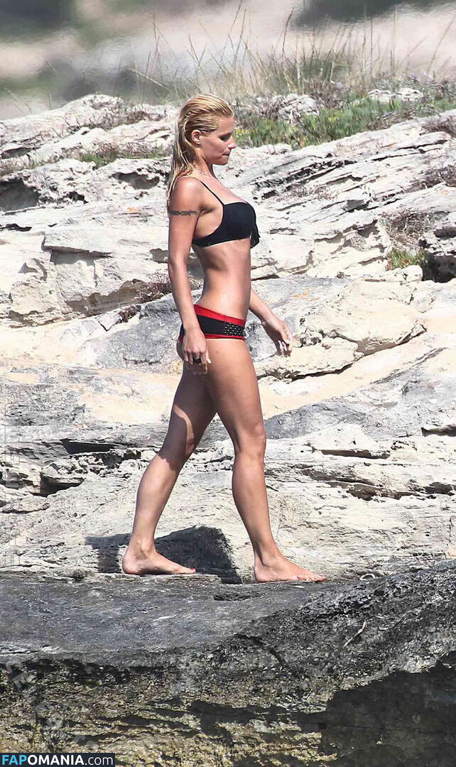 Michelle Hunziker / https: / m_hunziker / therealhunzigram Meztelen OnlyFans  Kikerült fotó #397