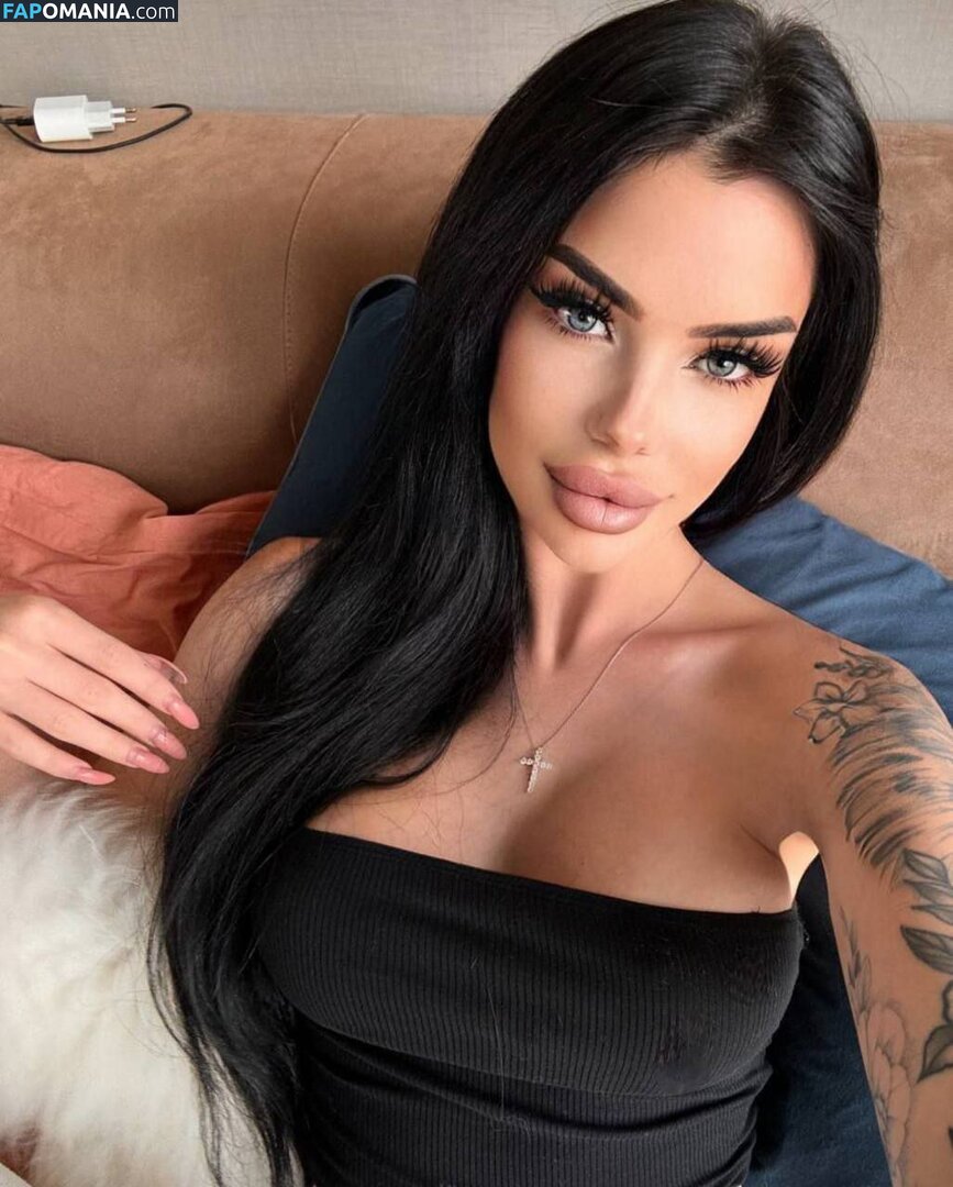 michelle6_9 / michelle_6.9 Meztelen OnlyFans  Kikerült fotó #1