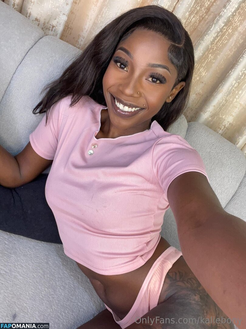 Midnight Kali / kaliebony / vampirekali Meztelen OnlyFans  Kikerült fotó #20