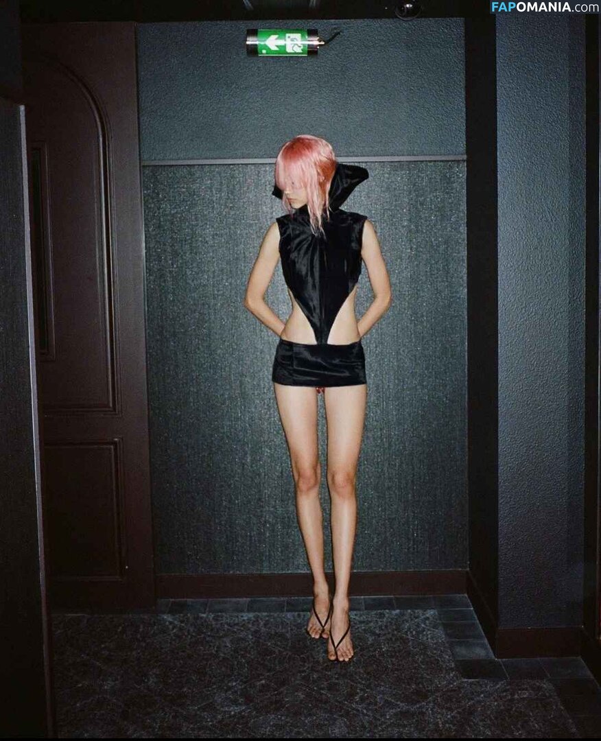 Mika Schneider / mikaschndr Meztelen OnlyFans  Kikerült fotó #2