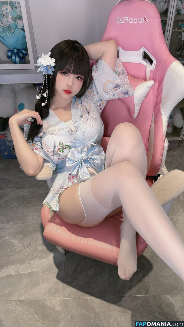 Miko / Mikomikoww / freemikomihokina / mikomikowow Meztelen OnlyFans  Kikerült fotó #93