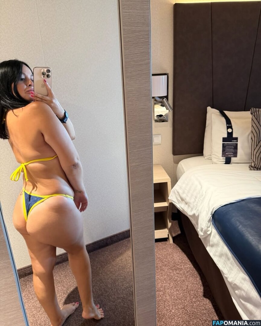 Milena Borrelli / giaguaro_queen / giaguaroqueen_ / giaguaroqueen__ Meztelen OnlyFans  Kikerült fotó #17