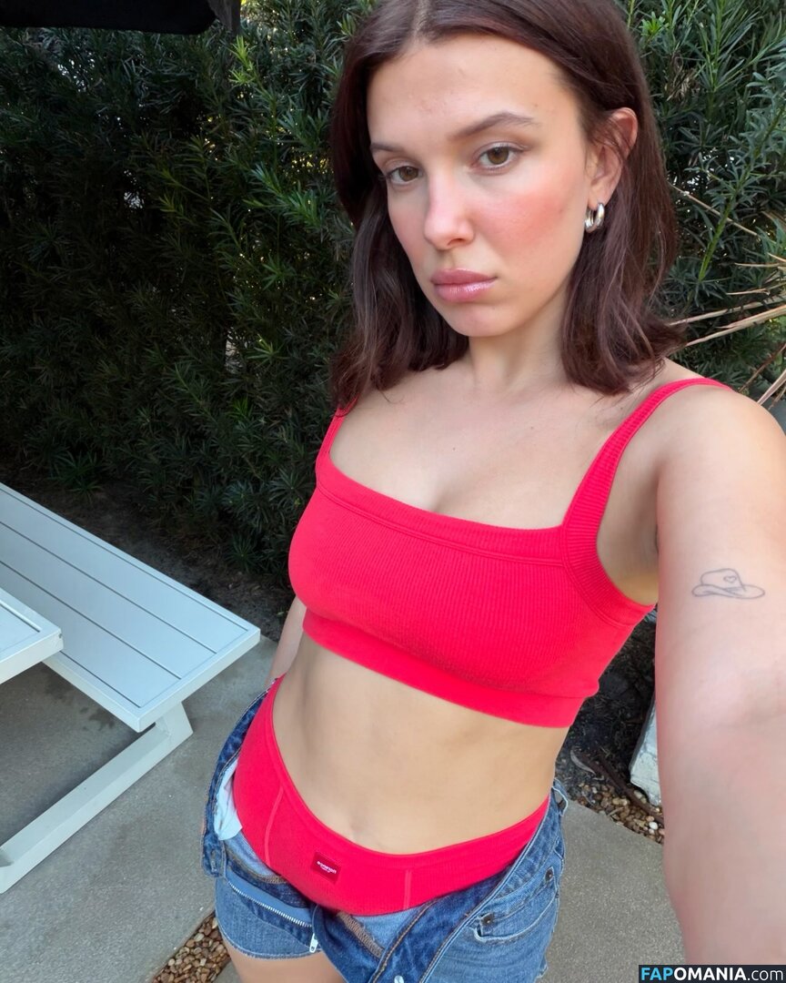 Millie Bobby Brown / milliebobbybrown Meztelen OnlyFans  Kikerült fotó #140