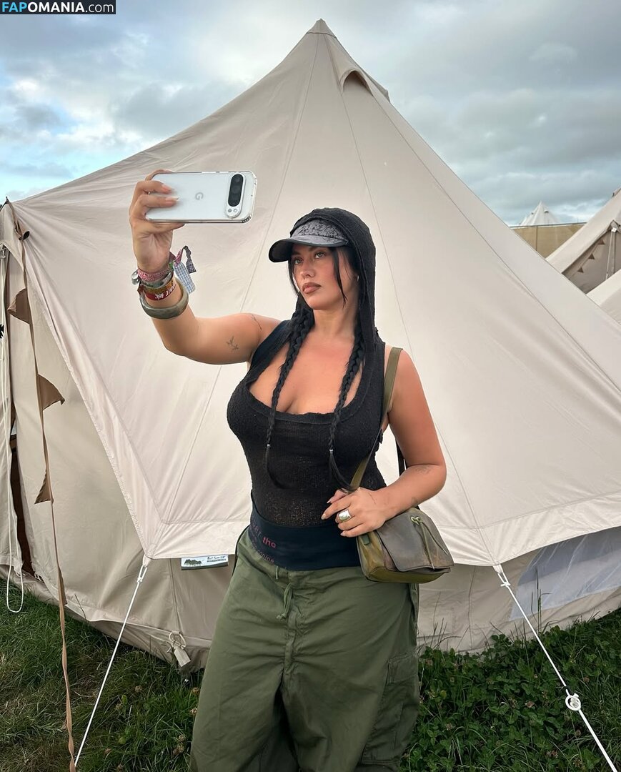 Millie Hannah / explicittbabe / milliehannahhh Meztelen OnlyFans  Kikerült fotó #4