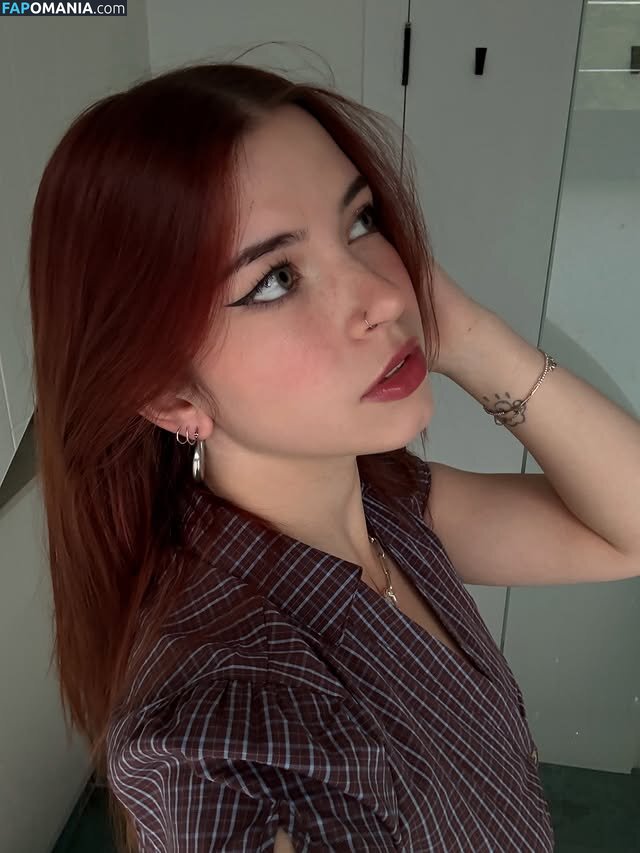 Millkberry / https: / milllkberry Meztelen OnlyFans  Kikerült fotó #8