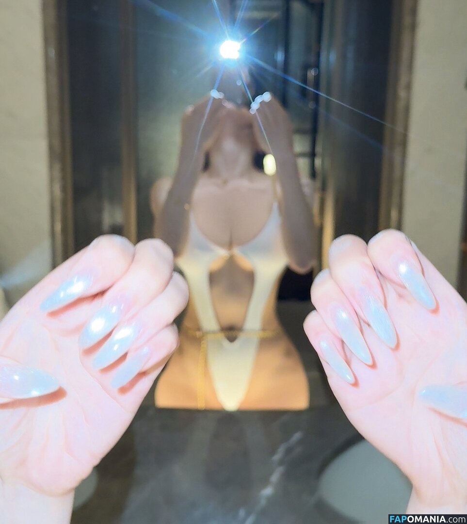 Mimi_1.1 Mimi_1.2 / mimi__1.1 / mimidan Meztelen OnlyFans  Kikerült fotó #1