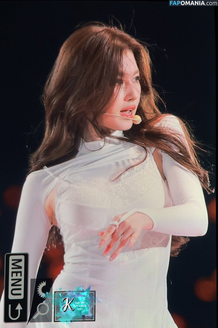 Minatozaki Sana / TWICE / m.by__sana Meztelen OnlyFans  Kikerült fotó #20
