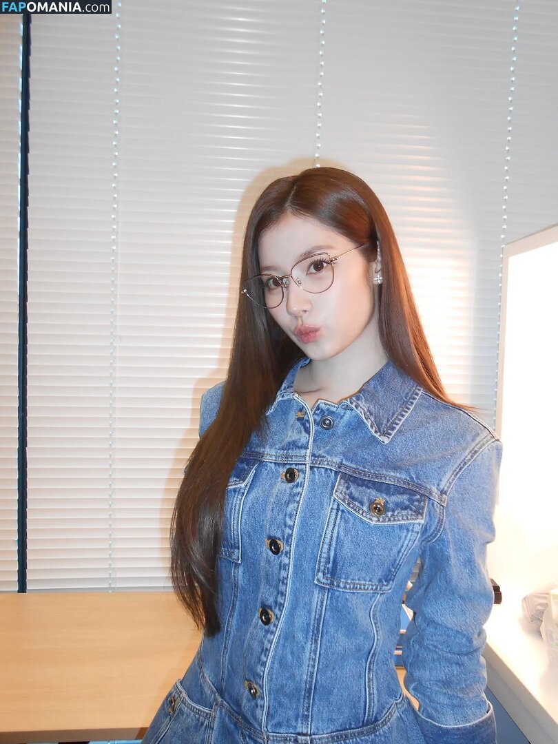 Minatozaki Sana / TWICE / m.by__sana Meztelen OnlyFans  Kikerült fotó #54