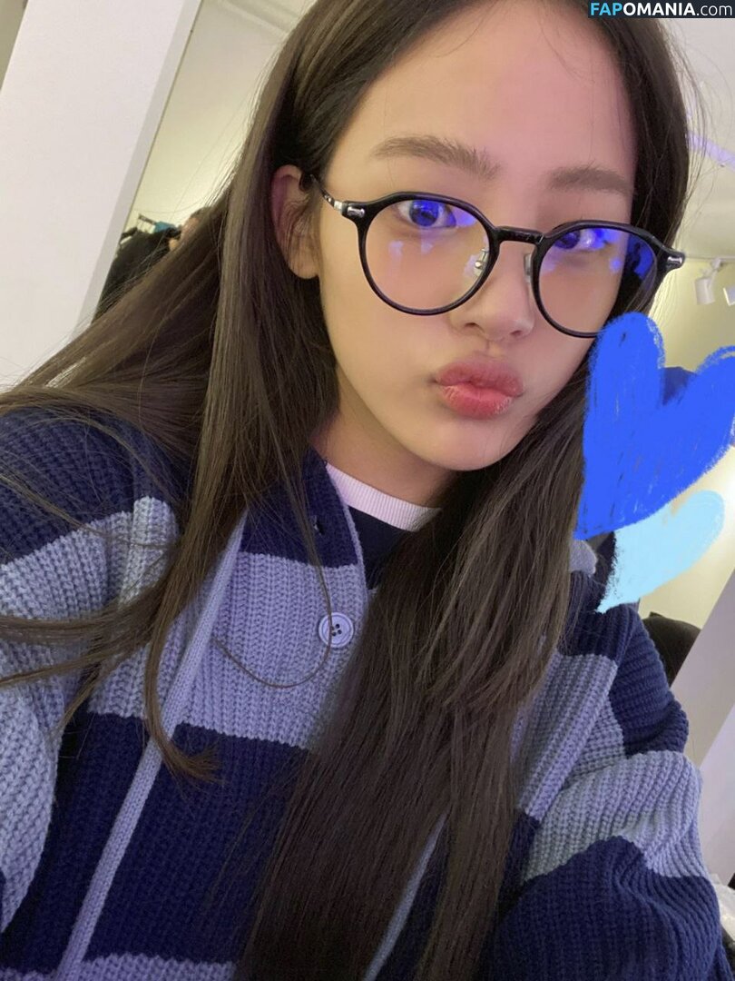 Minji / lovres_min__ / newjeans_official Meztelen OnlyFans  Kikerült fotó #17