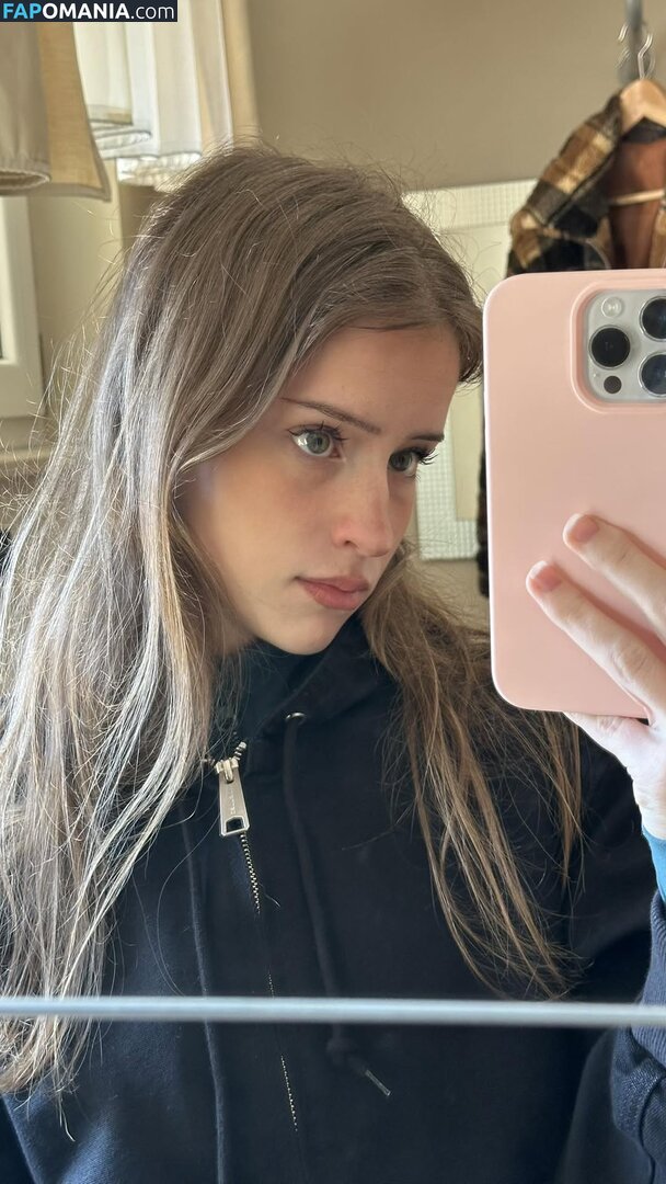 Mira.004 / model_mira Meztelen OnlyFans  Kikerült fotó #1485