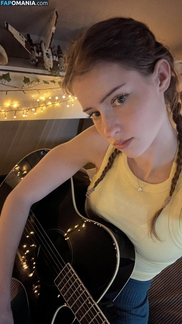 Mira.004 / model_mira Meztelen OnlyFans  Kikerült fotó #1487