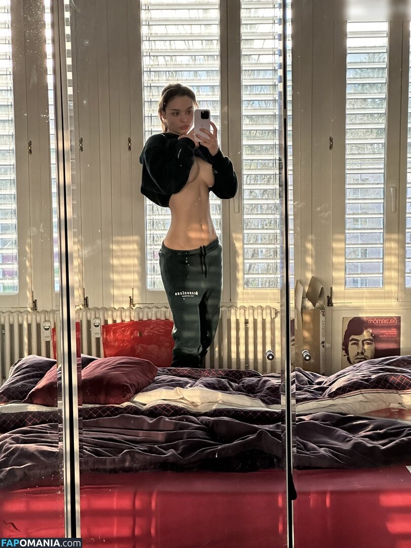 mira.culiks / mira.m Meztelen OnlyFans  Kikerült fotó #3