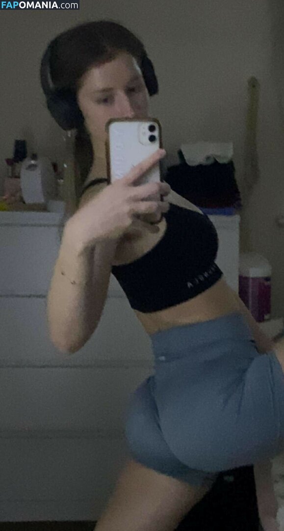 Mira Szalma / https: / mira.004 Meztelen OnlyFans  Kikerült fotó #22