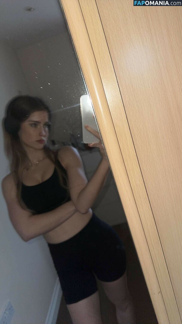 Mira Szalma / https: / mira.004 Meztelen OnlyFans  Kikerült fotó #51