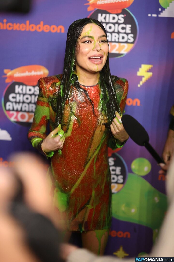 Miranda Cosgrove / MirandaCosgrove / onlyfanssz Meztelen OnlyFans  Kikerült fotó #451
