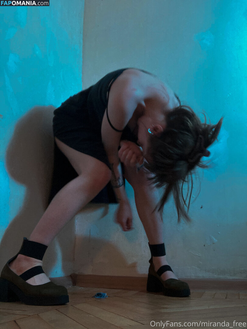 miranda_free / mirandafreeartist Meztelen OnlyFans  Kikerült fotó #3