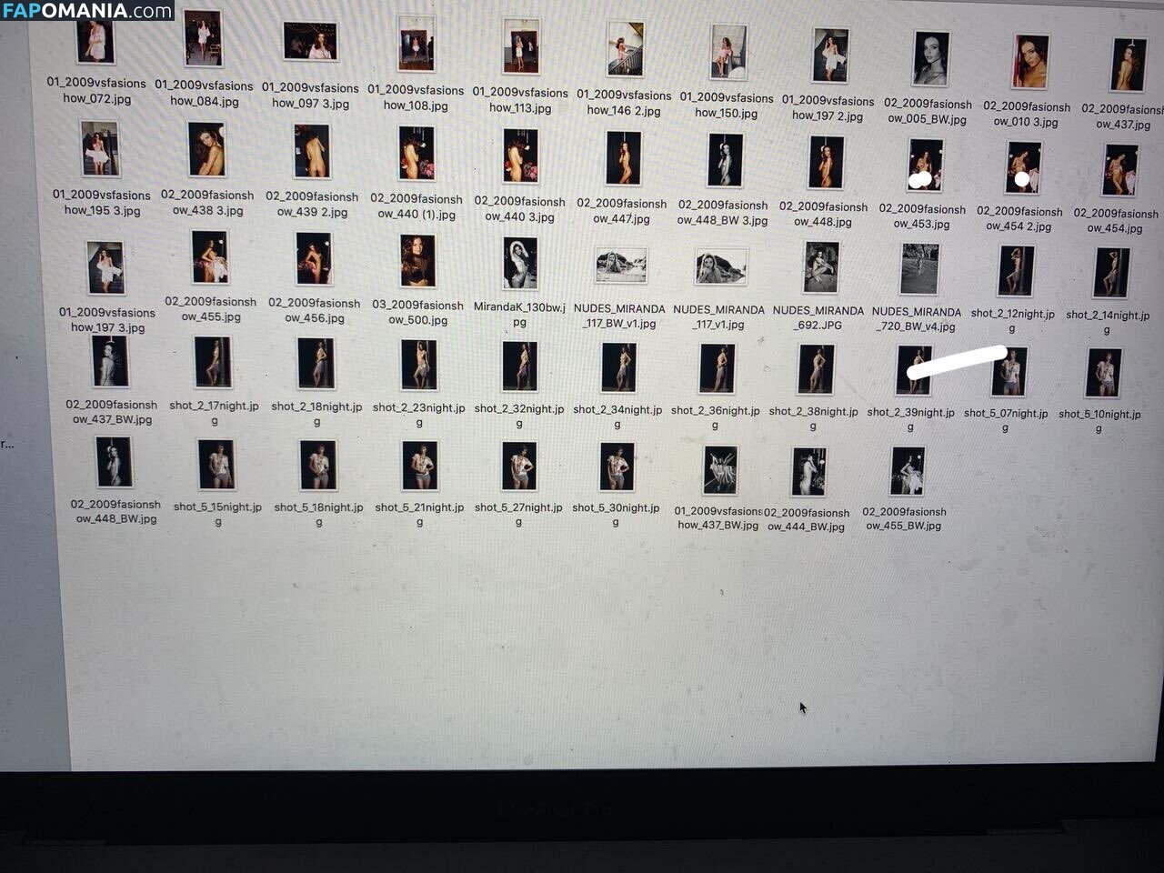 Miranda Kerr Meztelen OnlyFans  Kikerült fotó #1