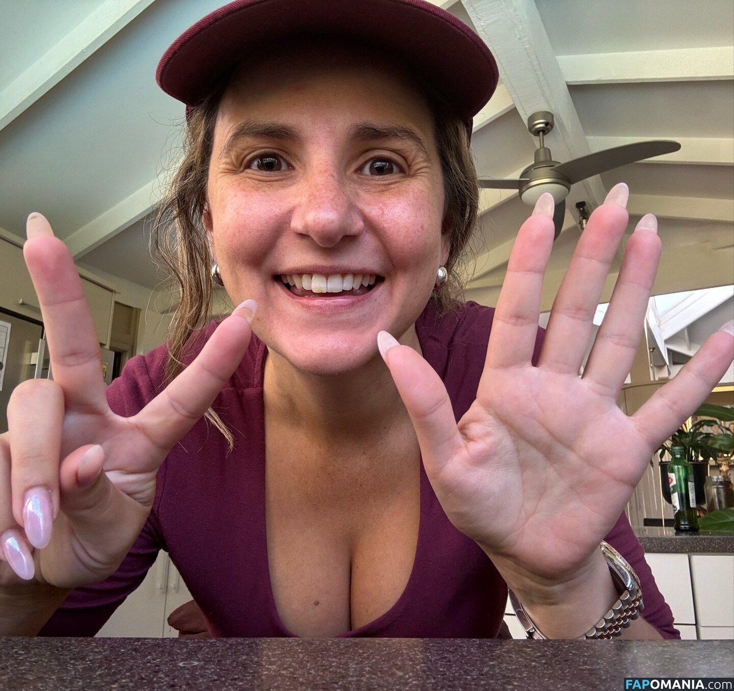 MILF Online Accountant / Miriam Holme / miriamholme Meztelen OnlyFans  Kikerült fotó #22
