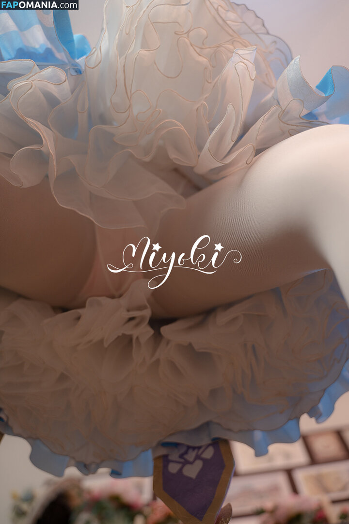 Misaki Suzuki / Miyoki / m1yok1h1me / 软趴在床单上 / 铃木美笑 Meztelen OnlyFans  Kikerült fotó #5