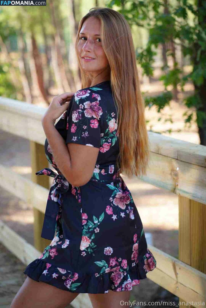 Miss Anastasia / miss_anastasia Meztelen OnlyFans  Kikerült fotó #24